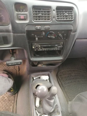 Toyota Hilux, снимка 8