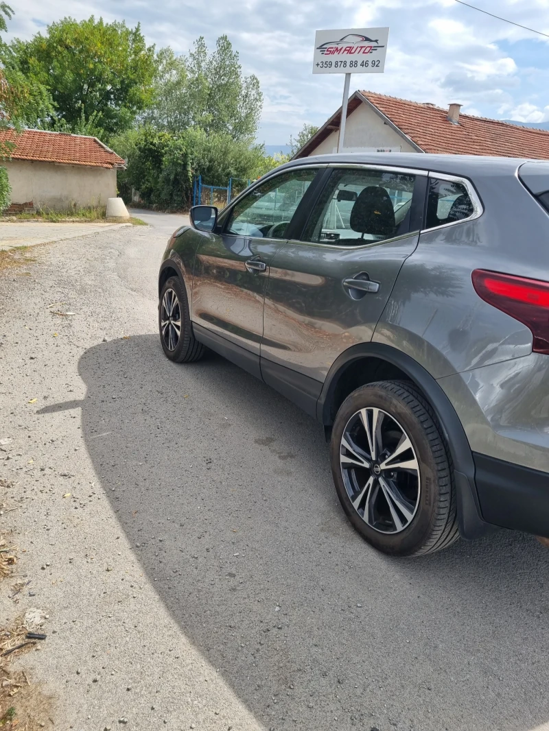 Nissan Qashqai AWD, снимка 5 - Автомобили и джипове - 47311959