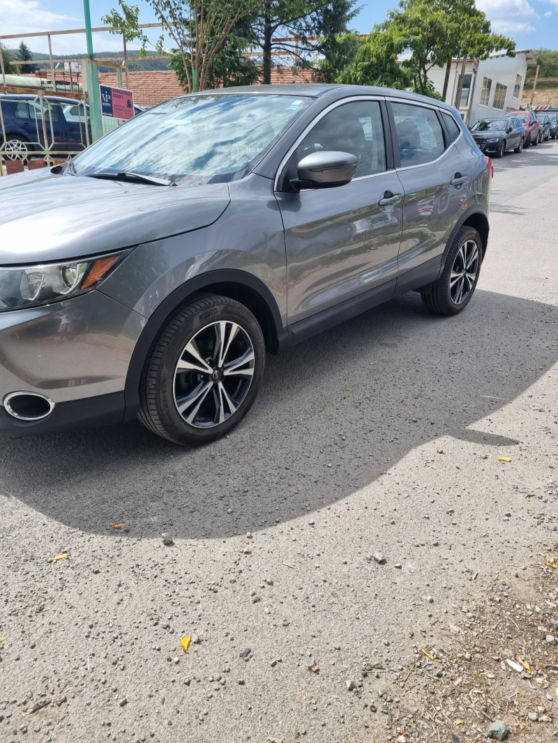 Nissan Qashqai AWD, снимка 4 - Автомобили и джипове - 47311959