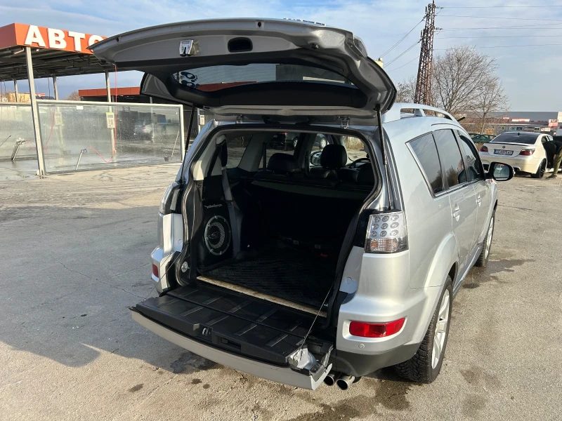 Mitsubishi Outlander, снимка 6 - Автомобили и джипове - 48395989