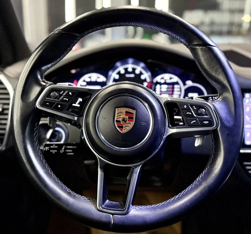 Porsche Cayenne * Панорама* CarPlay* Лизинг, снимка 10 - Автомобили и джипове - 52930646