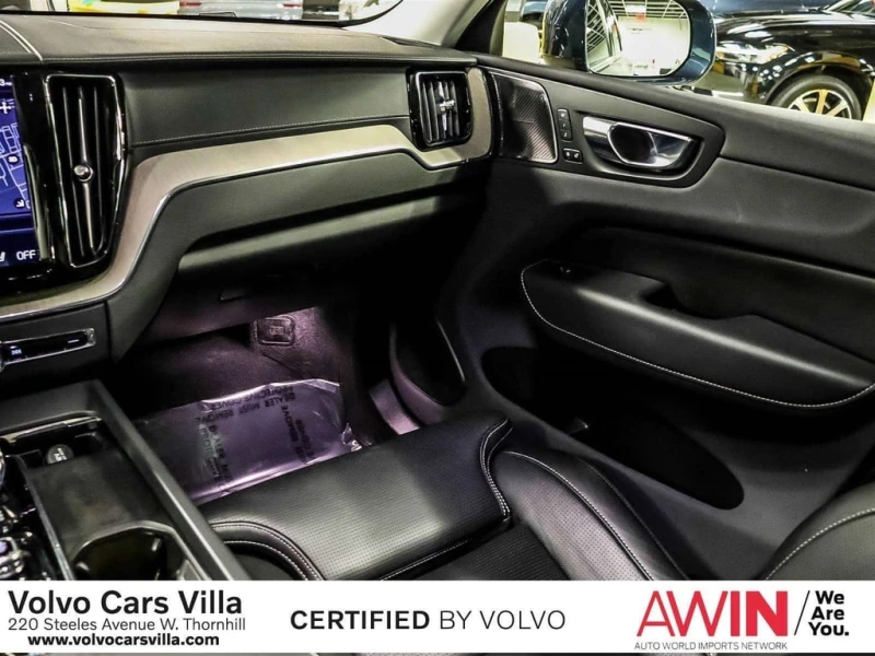 Volvo XC60 * Inscription * CARFAX * БЕЗ ПЪРВОНАЧАЛНА ВНОСКА, снимка 10 - Автомобили и джипове - 53161734