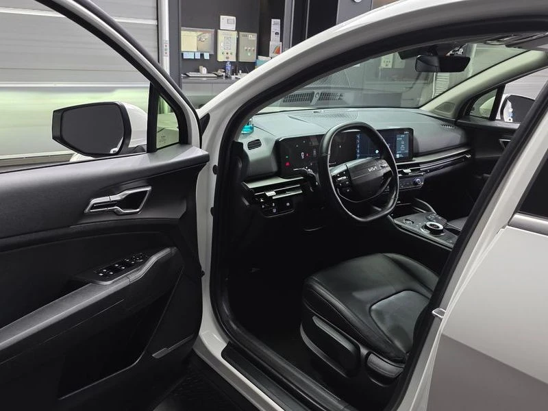 Kia Sportage HEV 1.6 2WD| 226к.с.| ВКЛ.ТЕХНОТЕСТ, снимка 10 - Автомобили и джипове - 55131243