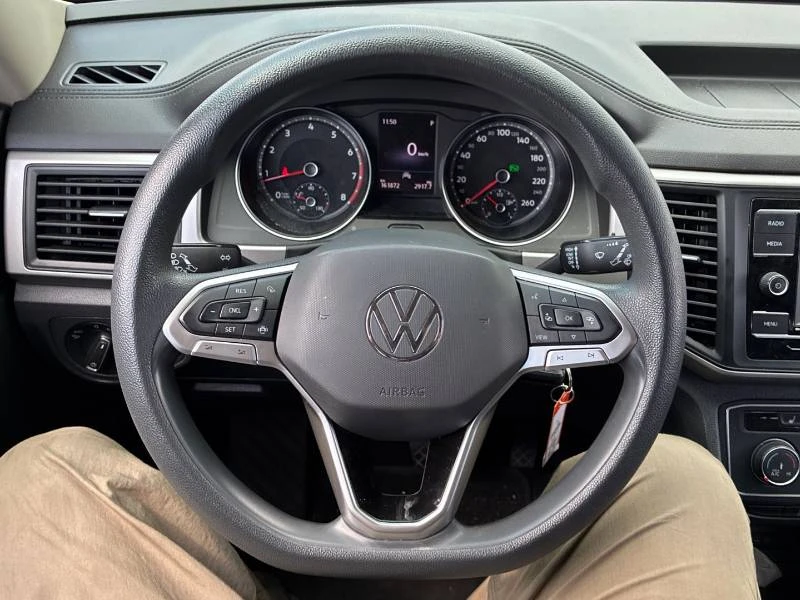 VW Atlas * Trendline * 7 ������ * CARFAX  | Mobile.bg � ����������� 10