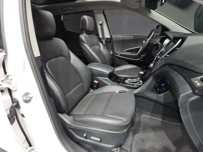 Hyundai Santa fe 2.0 2Wd Premium, снимка 11 - Автомобили и джипове - 55888679