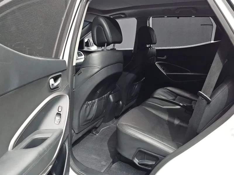 Hyundai Santa fe 2.0 2Wd Premium, снимка 12 - Автомобили и джипове - 55888679