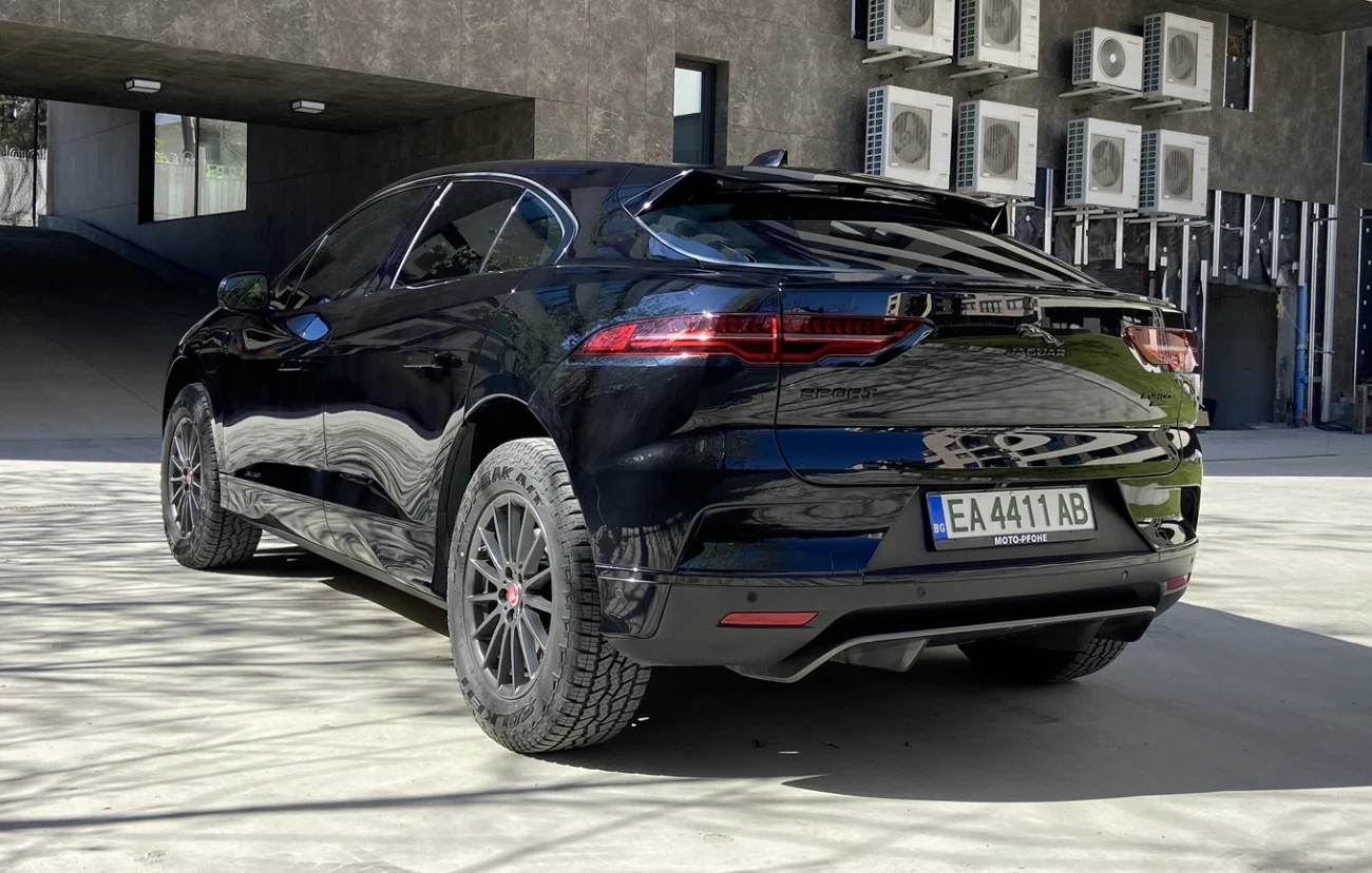 Jaguar I-Pace EV400 AWD, перфектна, обслужена - изображение 6