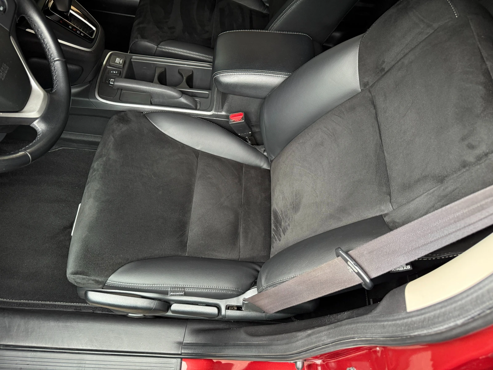 Honda Cr-v 2.0i* 4x4* СЕРВИЗНА КНИЖКА С ПЪЛНА ИСТОРИЯ В ХОНДА - изображение 8