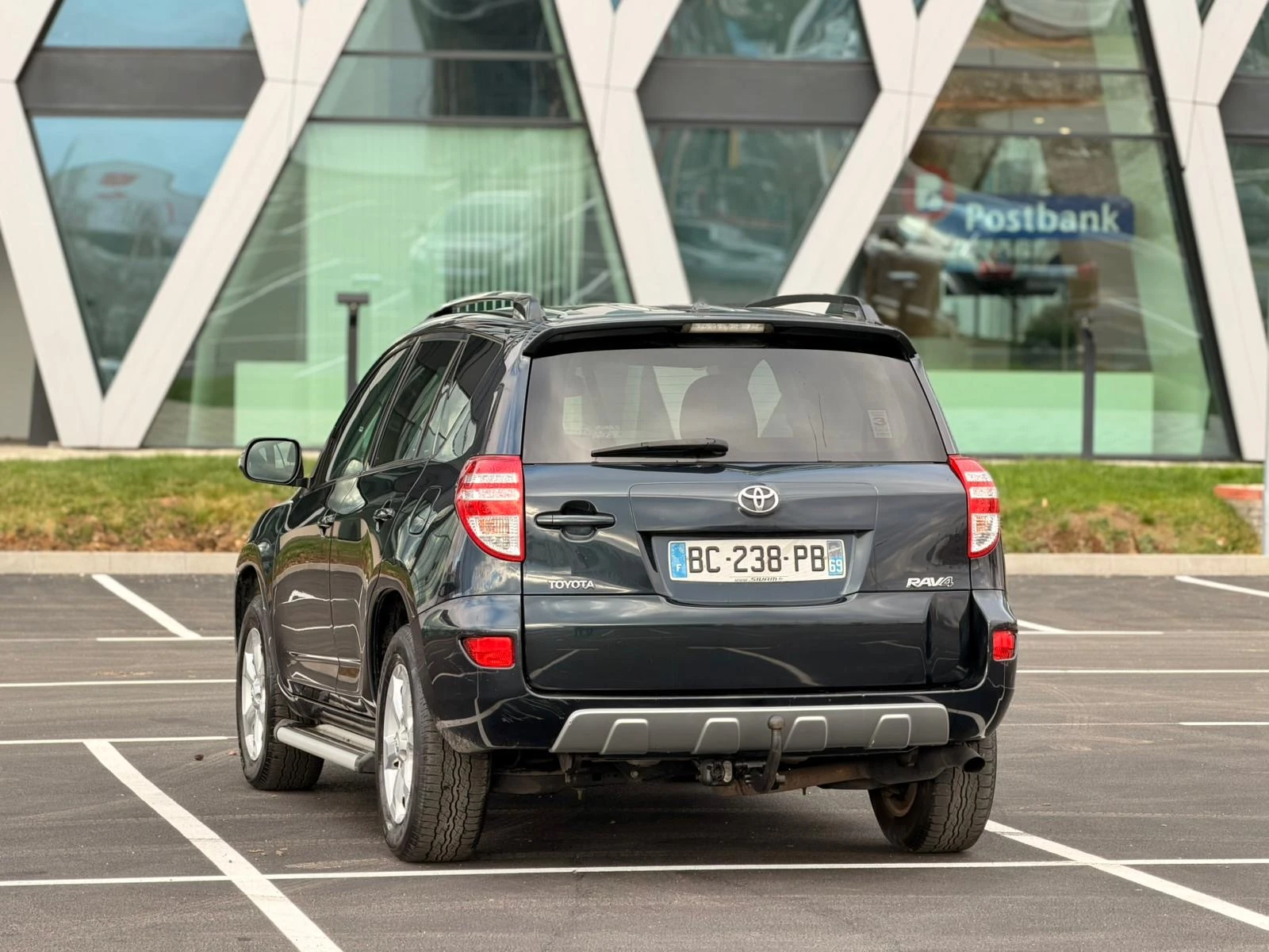 Toyota Rav4 2.2d4d     320    | Mobile.bg   8