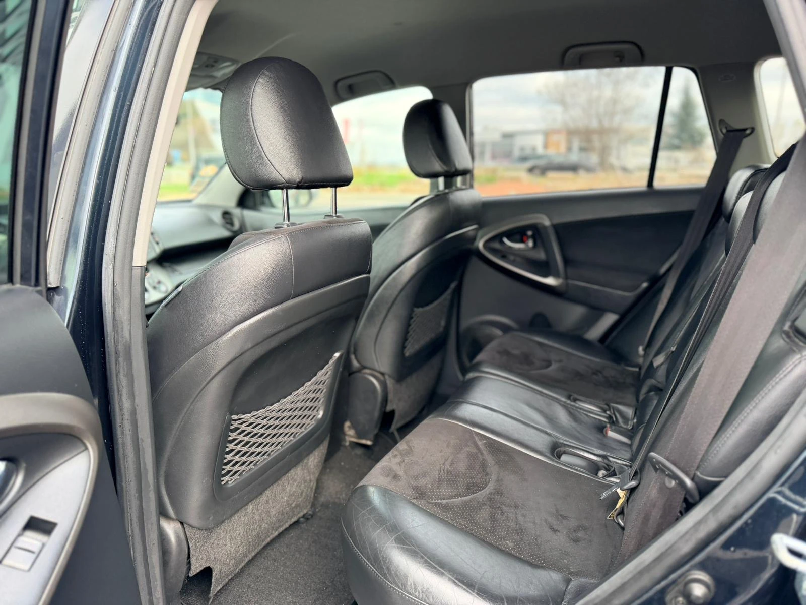 Toyota Rav4 2.2d4d     320    | Mobile.bg   13