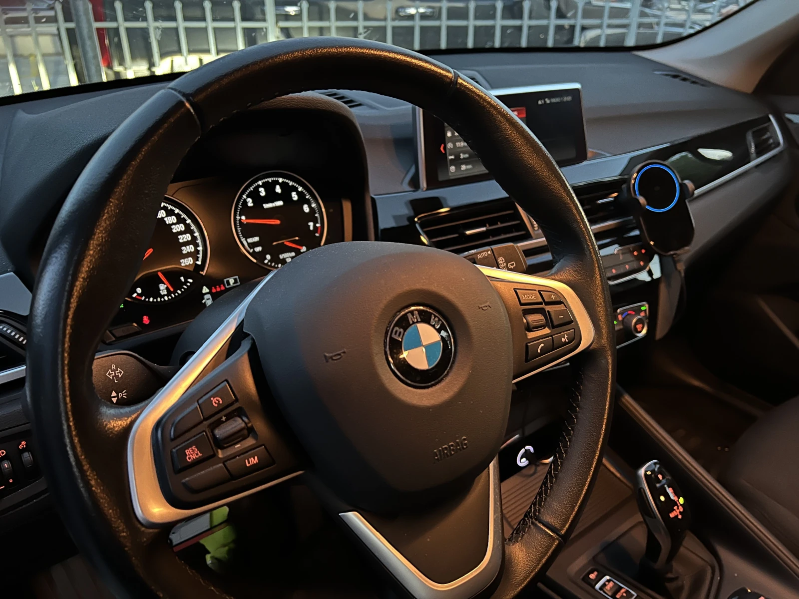 BMW X1 LINE Model, снимка 8 - Автомобили и джипове - 53714263