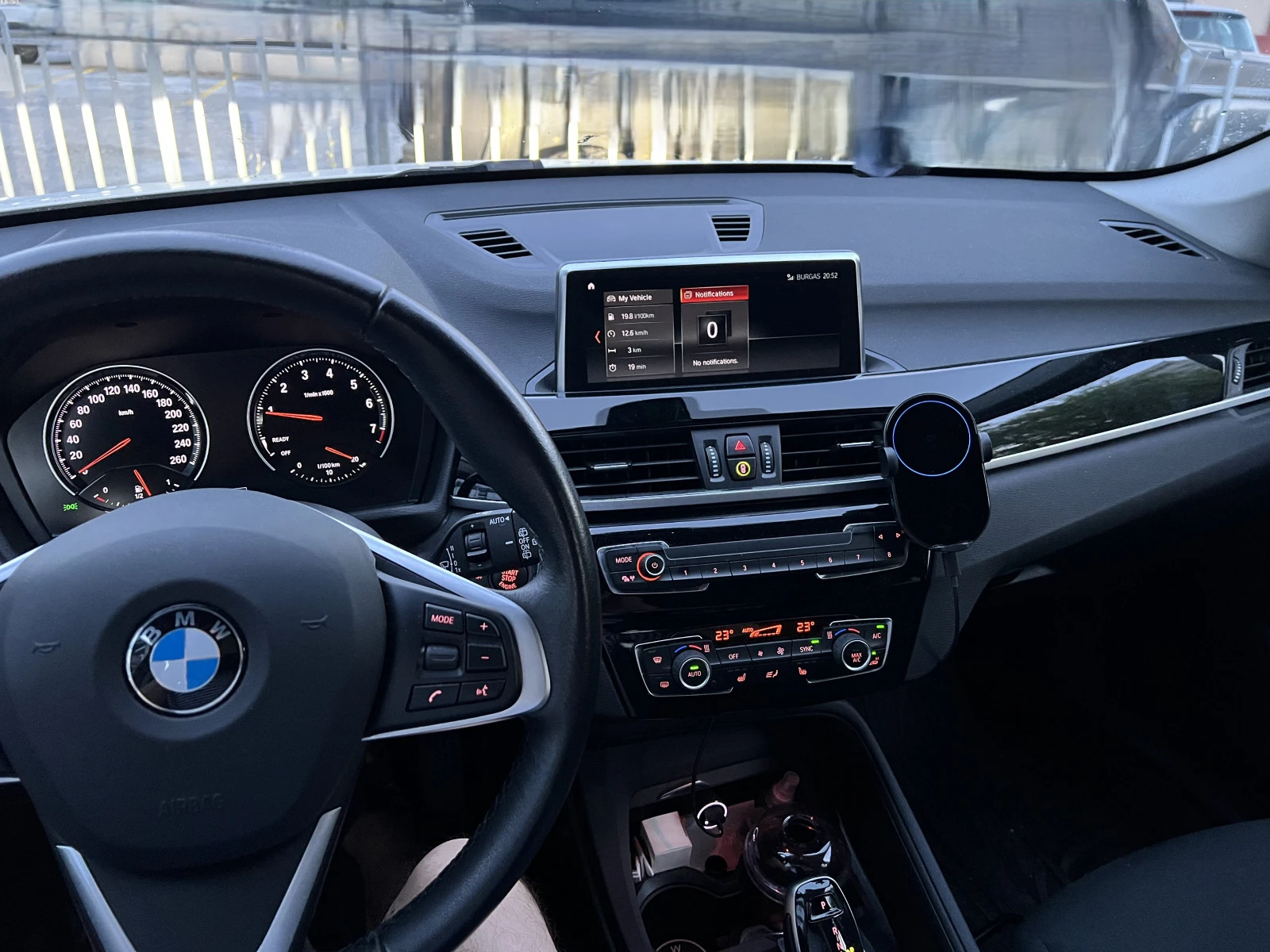 BMW X1 LINE Model, снимка 3 - Автомобили и джипове - 53714263