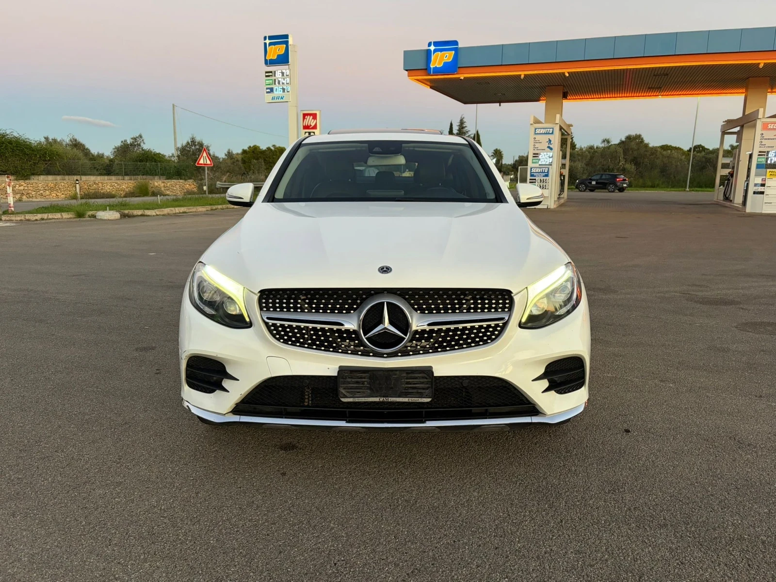 Mercedes-Benz GLC 250 4Matic Coupe Exclusive, снимка 3 - Автомобили и джипове - 54091388