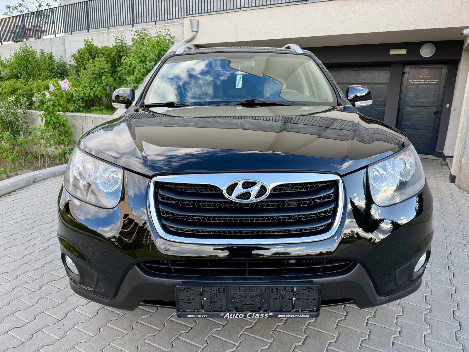 Hyundai Santa fe 2.2 CRDI АВТОМАТ/КОЖА/НАВИ, снимка 2 - Автомобили и джипове - 54571464