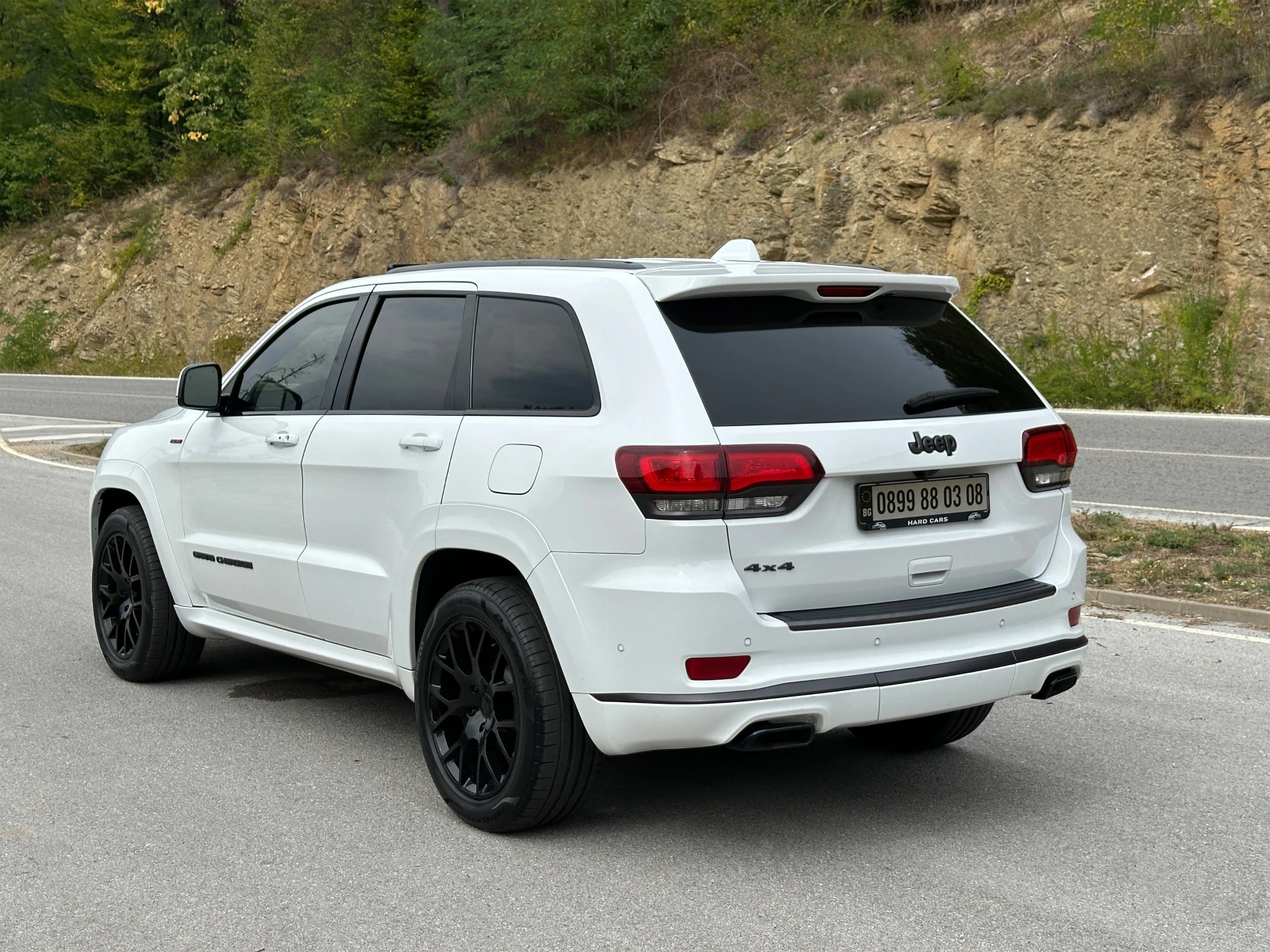 Jeep Grand cherokee 5.7 HEMI + LPG, снимка 6 - Автомобили и джипове - 54662207