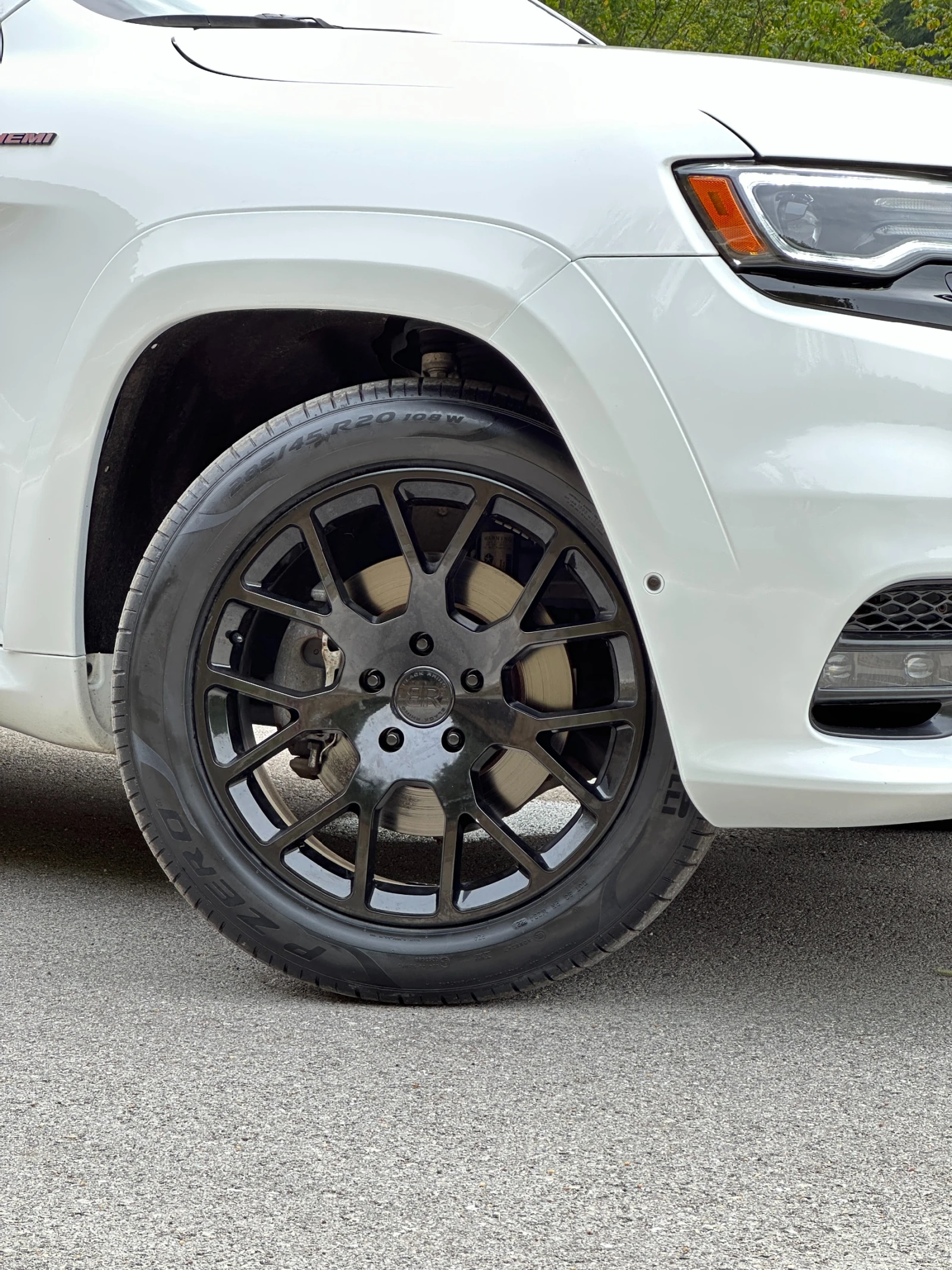 Jeep Grand cherokee 5.7 HEMI + LPG, снимка 9 - Автомобили и джипове - 54662207