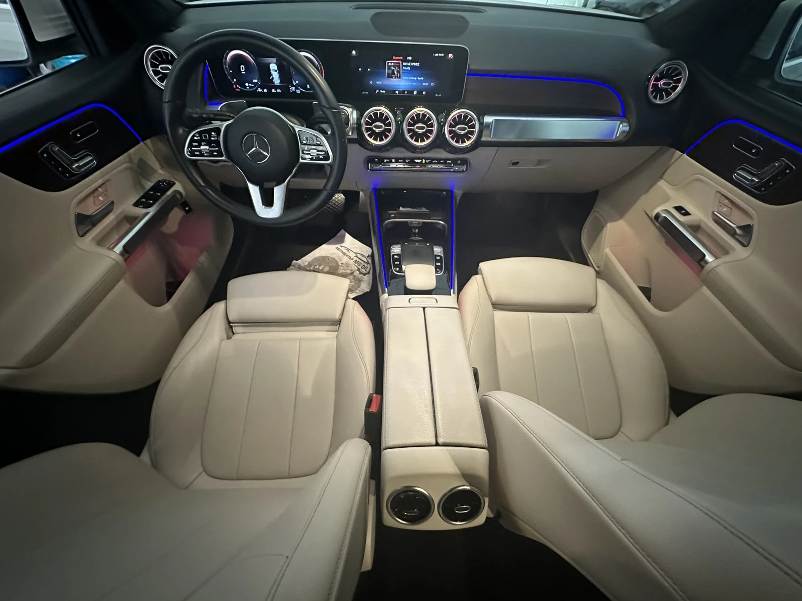 Mercedes-Benz GLB 250 4MATIC, снимка 7 - Автомобили и джипове - 55001650