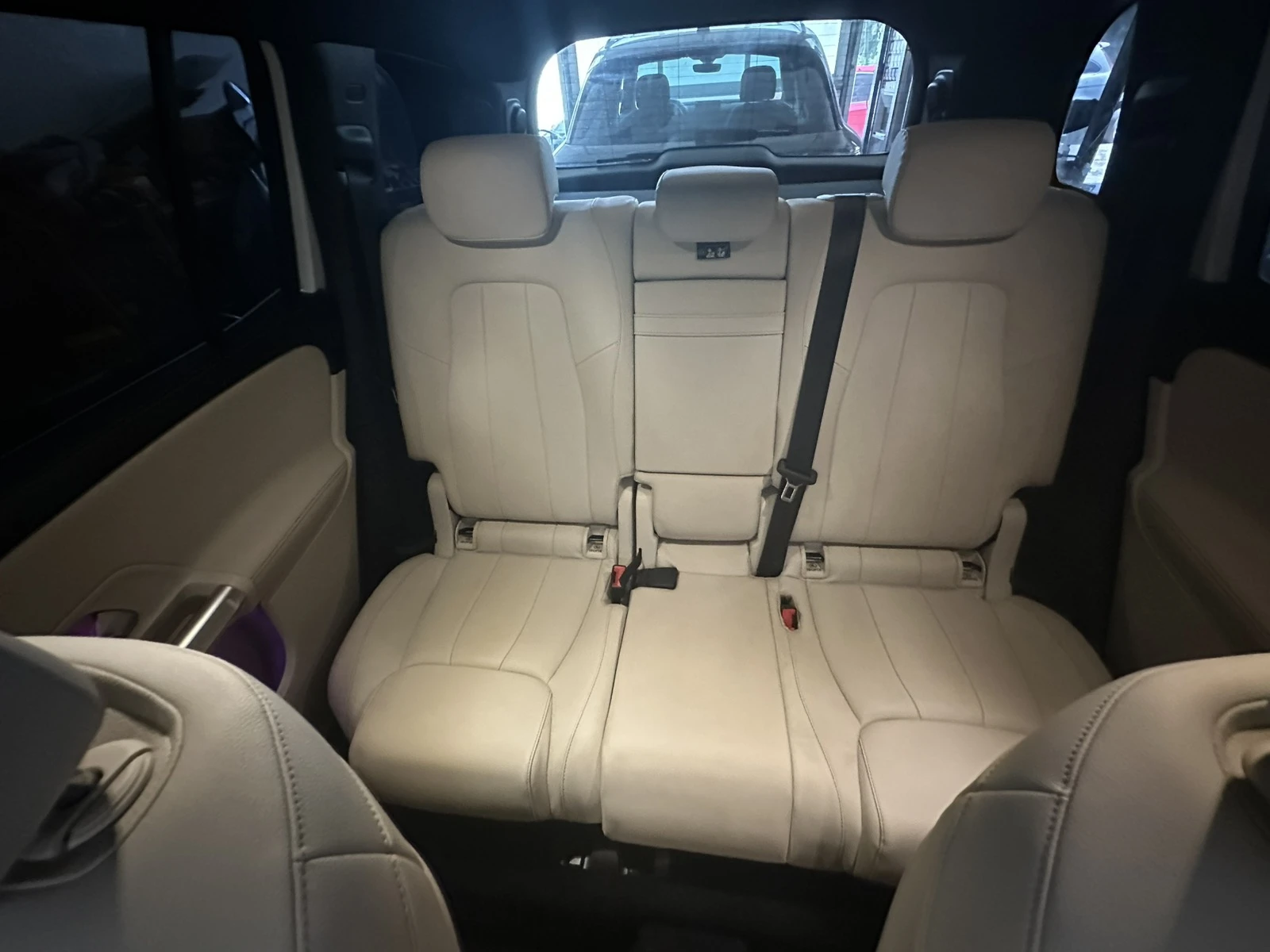 Mercedes-Benz GLB 250 4MATIC, снимка 8 - Автомобили и джипове - 55001650