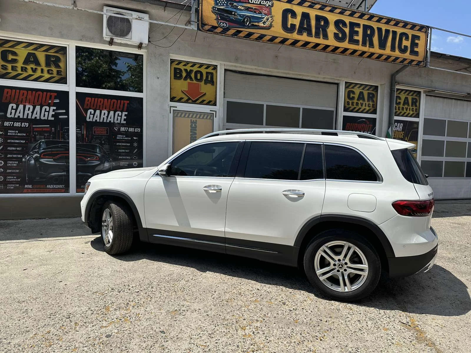 Mercedes-Benz GLB 250 4MATIC, снимка 3 - Автомобили и джипове - 55001650