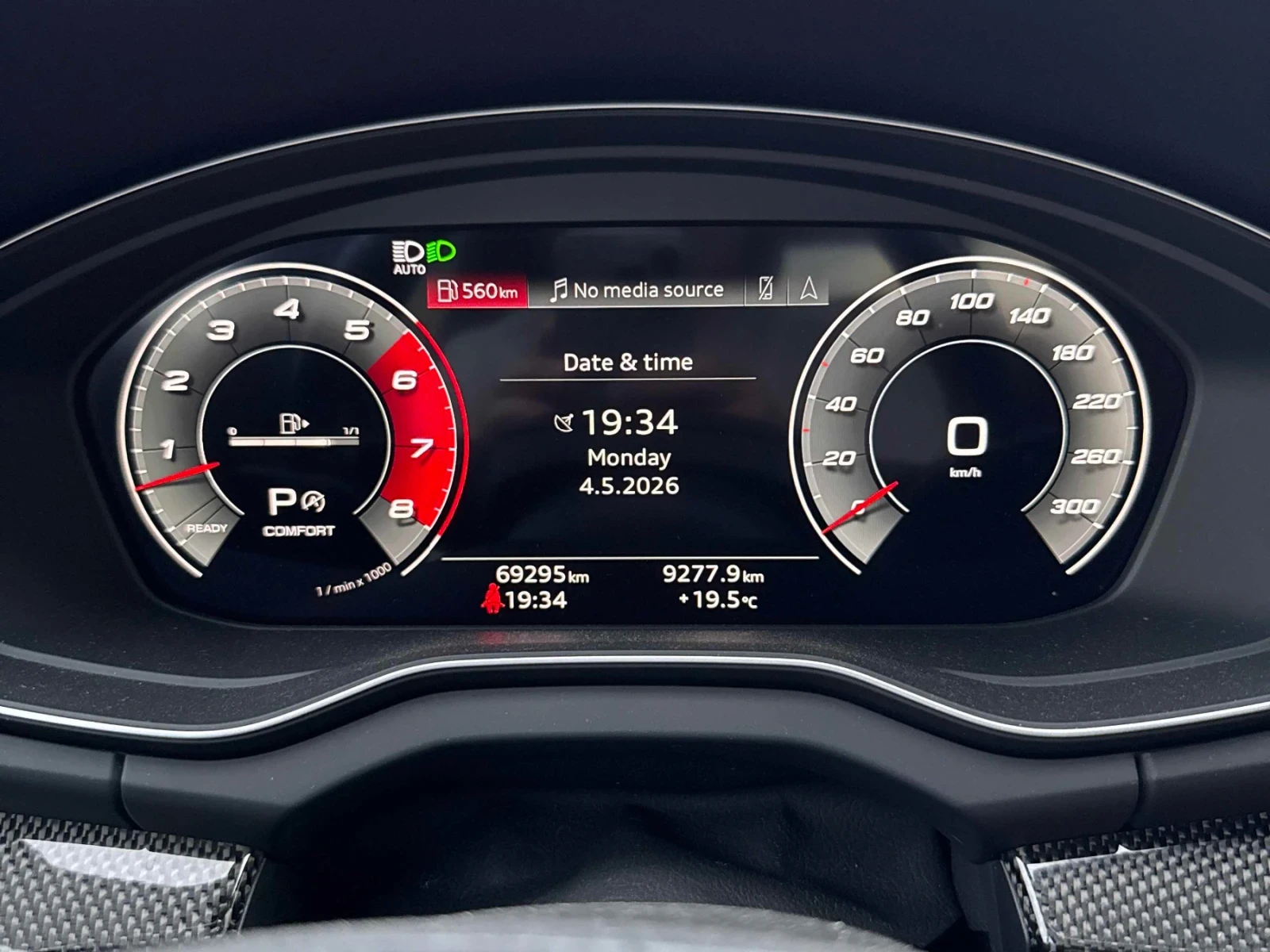 Audi SQ5 ДИСТРОНИК * ВЪЗДУХ * CARBON * ПОДГРЕВ * ПАНО, снимка 6 - Автомобили и джипове - 55254364