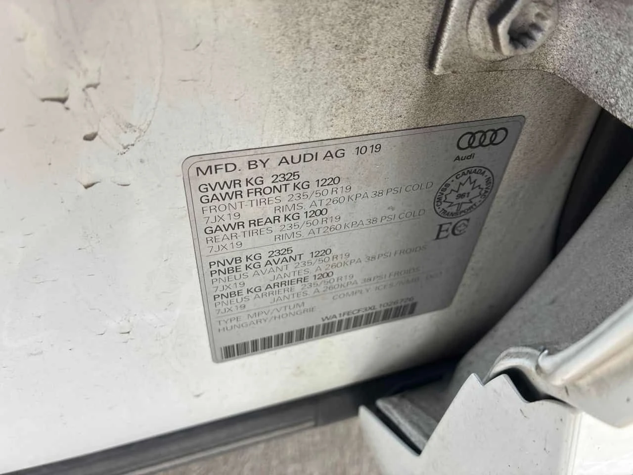 Audi Q3  Technik / B&O / 360 / DISTRONIC / CARFAX , снимка 11 - Автомобили и джипове - 55613904