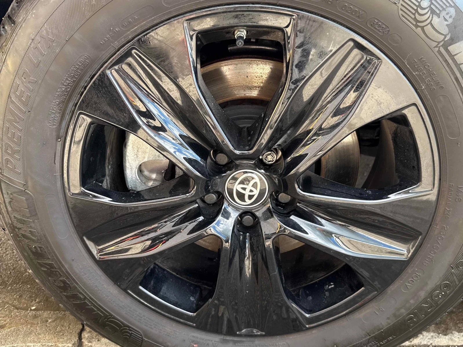 Toyota Highlander  Hybrid XLE / CARFAX / АВТОКРЕДИТ , снимка 7 - Автомобили и джипове - 55857068