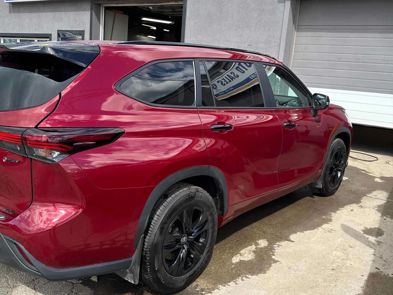 Toyota Highlander  Hybrid XLE / CARFAX / АВТОКРЕДИТ , снимка 3 - Автомобили и джипове - 55857068