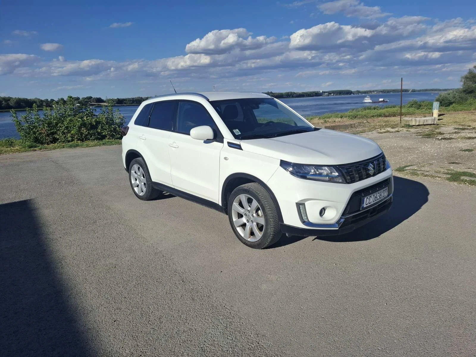 Suzuki Vitara 1.4 BOOSTERJET, снимка 3 - Автомобили и джипове - 56051056