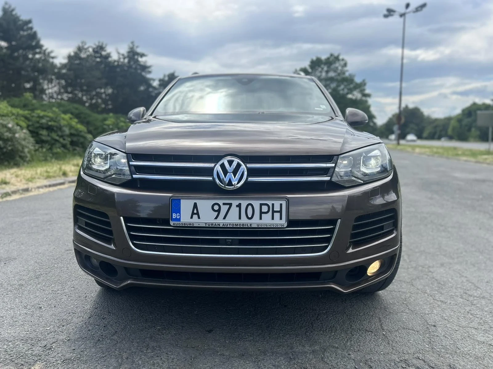 VW Touareg 4.2 TDI R-line, снимка 3 - Автомобили и джипове - 56162251