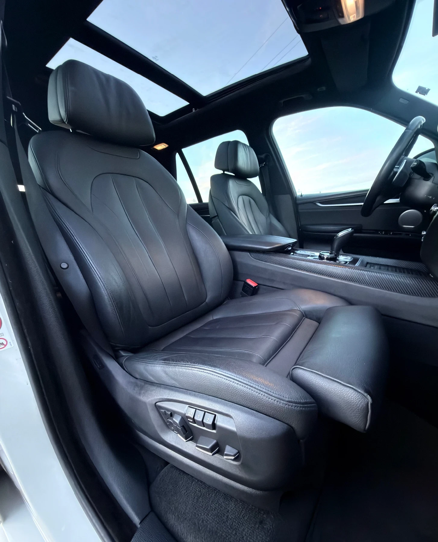 BMW X5 M50D| M-PACK| 360| B&O| PANO| TOP| СОБСТВЕН ЛИЗИНГ, снимка 7 - Автомобили и джипове - 56367326