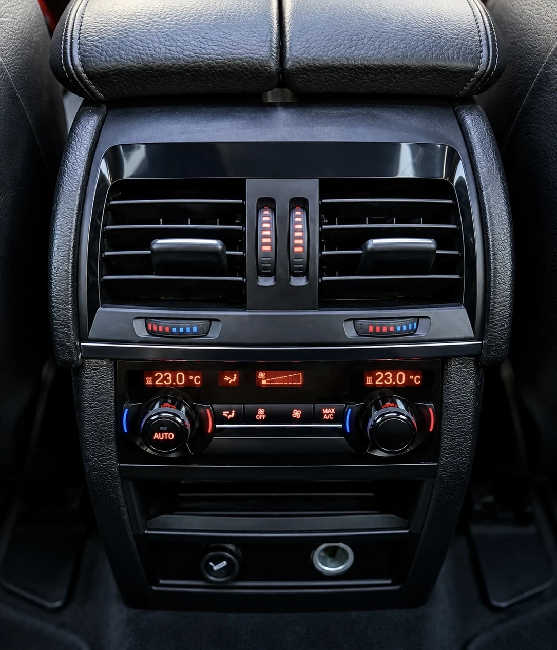 BMW X5 M50D| M-PACK| 360| B&O| PANO| TOP| СОБСТВЕН ЛИЗИНГ, снимка 17 - Автомобили и джипове - 56367326