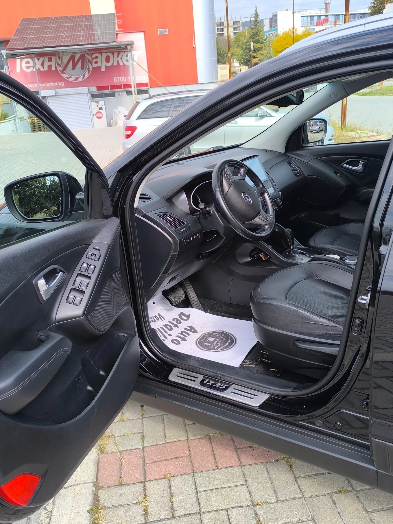 Hyundai IX35 2.0, снимка 7 - Автомобили и джипове - 56441420