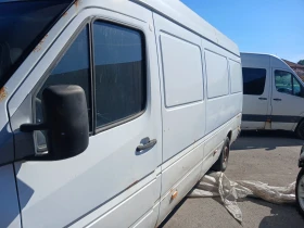 Mercedes-Benz 313, снимка 2