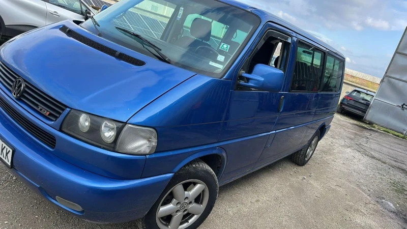 VW Transporter 2.5 tdi Caravelle , снимка 11 - Бусове и автобуси - 52949436