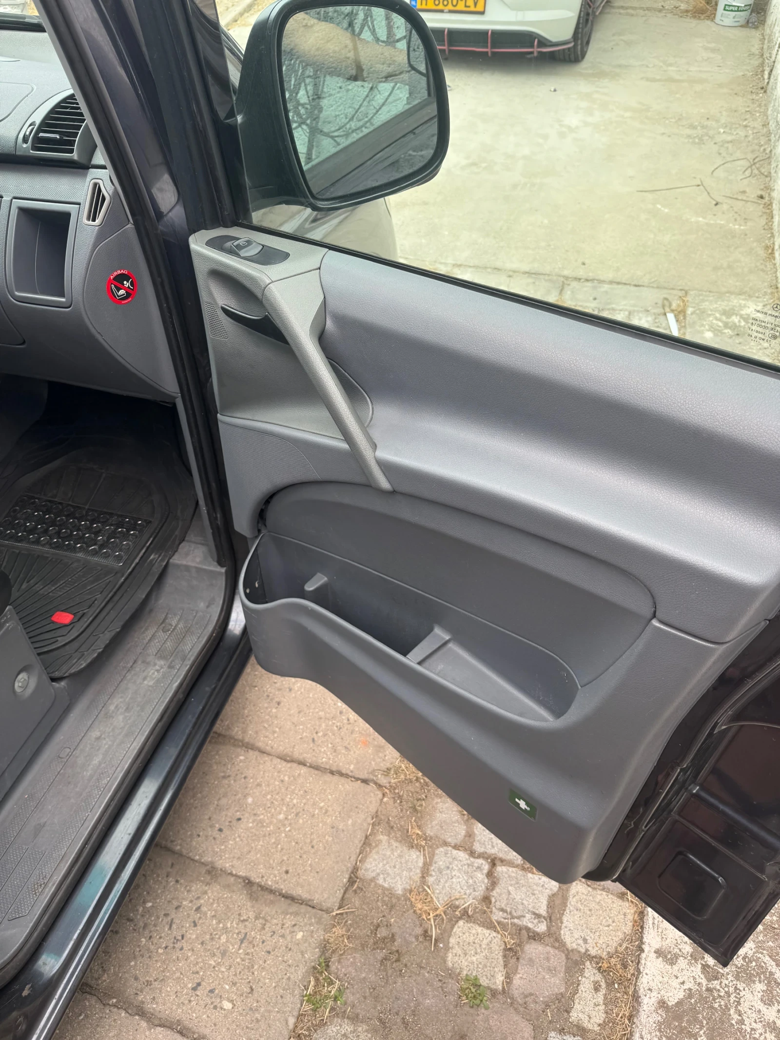 Mercedes-Benz Vito  - изображение 7