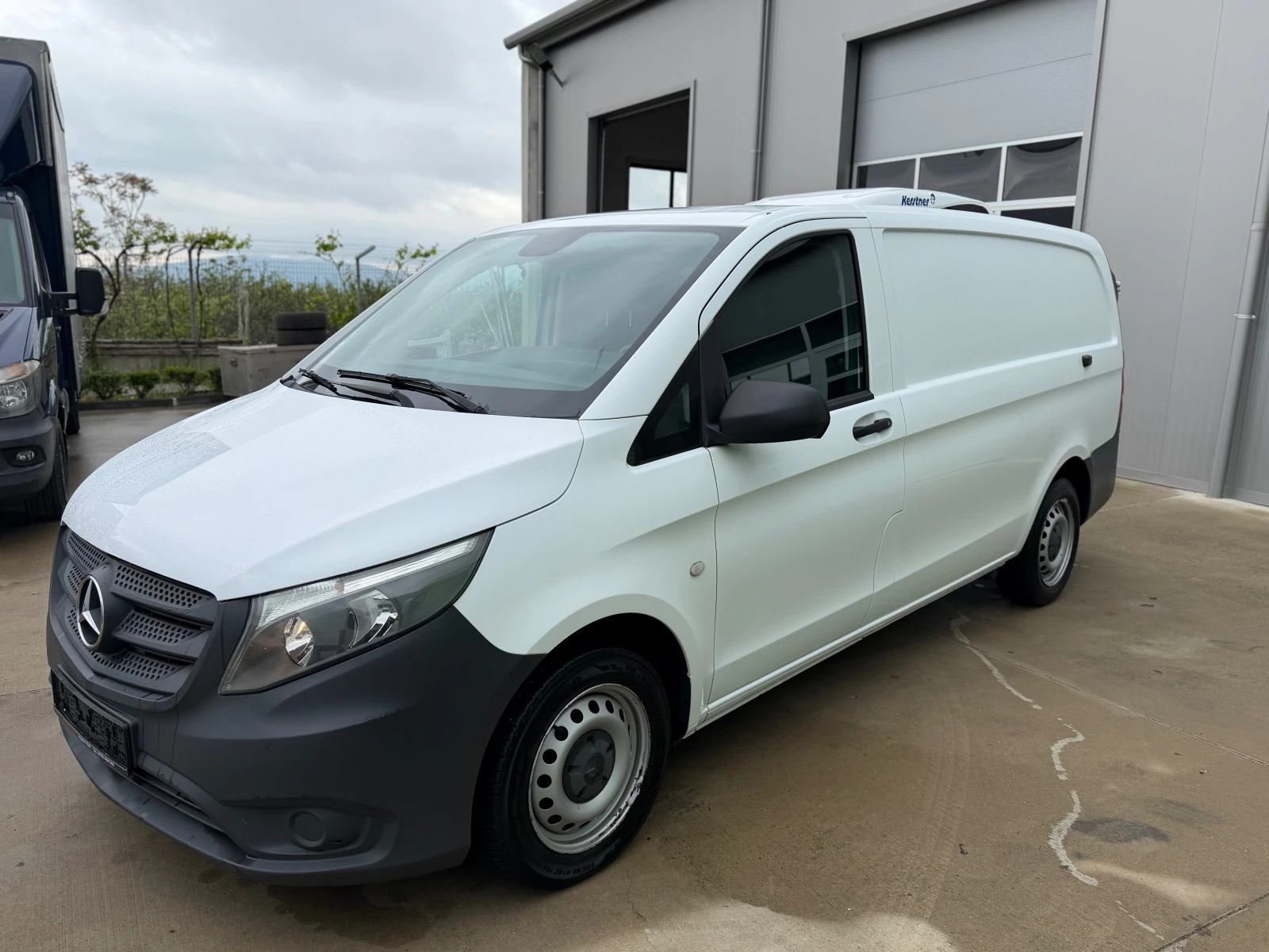 Mercedes-Benz Vito 114!KERSTNER!ХЛАДИЛЕН!FULL!, снимка 4 - Бусове и автобуси - 54482972