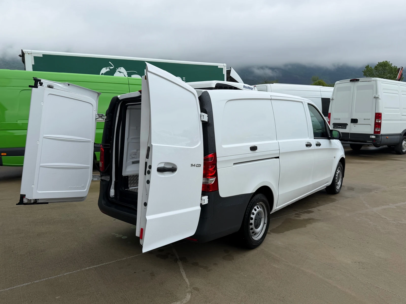 Mercedes-Benz Vito 114!KERSTNER!ХЛАДИЛЕН!FULL!, снимка 7 - Бусове и автобуси - 54482972