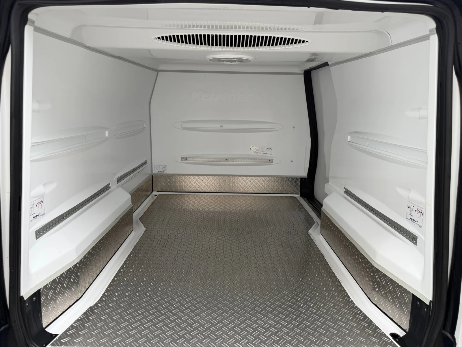 Mercedes-Benz Vito 114!KERSTNER!ХЛАДИЛЕН!FULL!, снимка 6 - Бусове и автобуси - 54482972