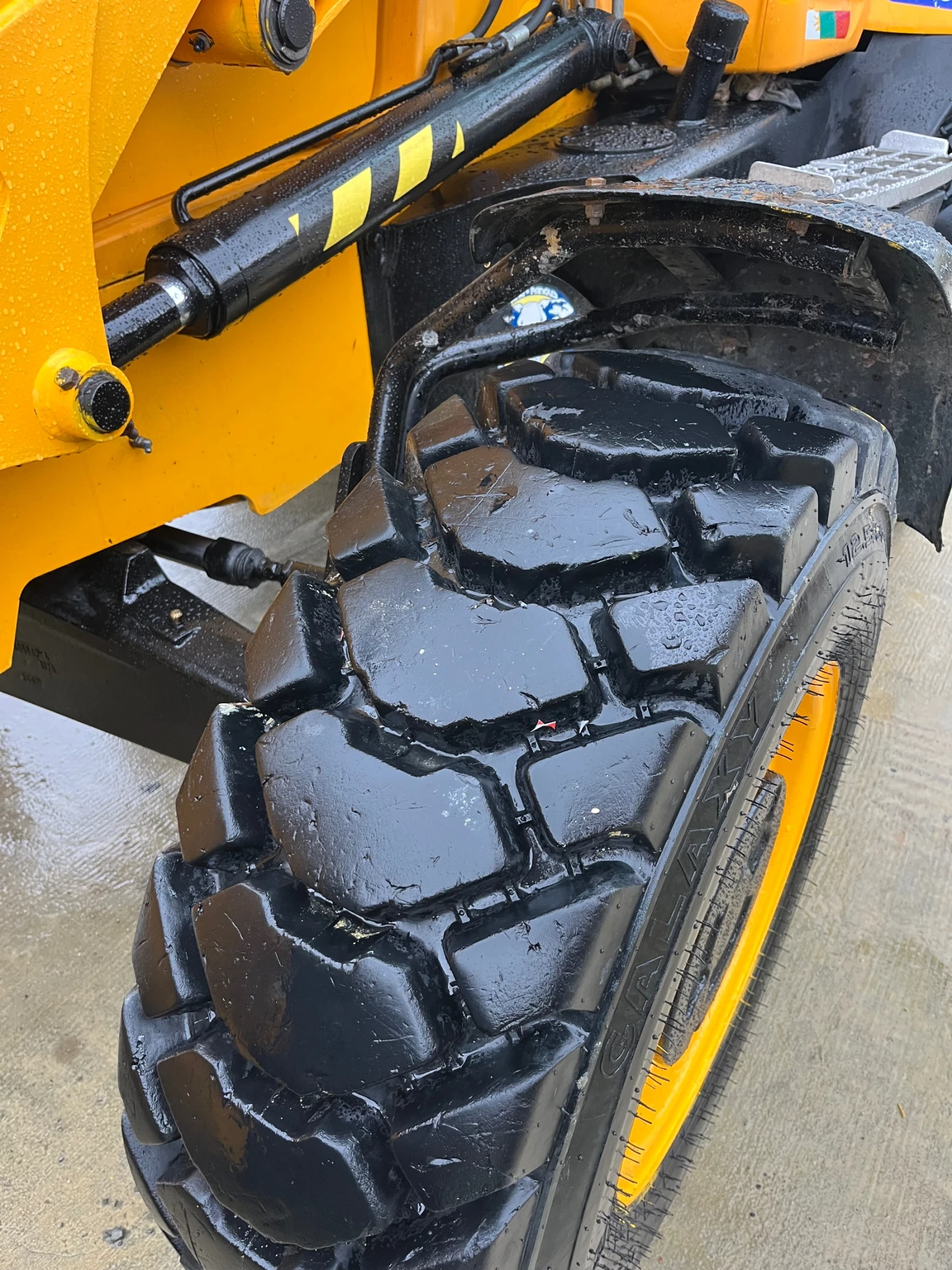  JCB 3CX | Mobile.bg   15