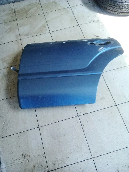 Врата задна лява Субару Форестър