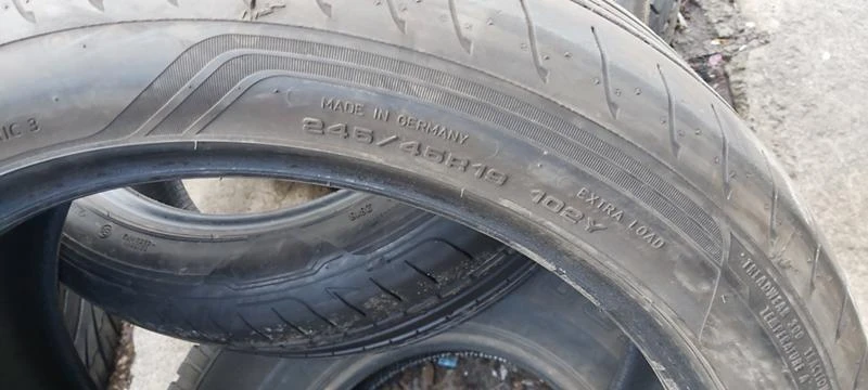 Гуми Летни 245/45R19, снимка 6 - Гуми и джанти - 32781747