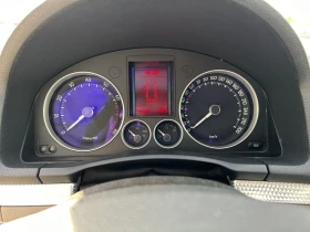 VW Golf R32, снимка 17