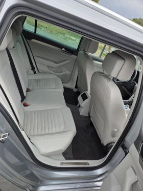 VW Passat ELEGANCE 2.0TDI, снимка 16
