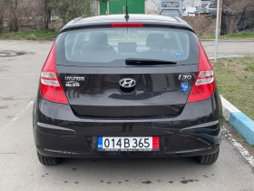 Hyundai I30 1.6Бензин/Климатроник, снимка 6 - Автомобили и джипове - 44654551