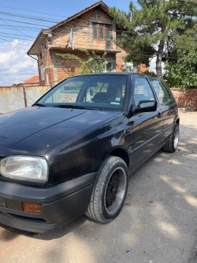 VW Golf 1.8  | Mobile.bg    11