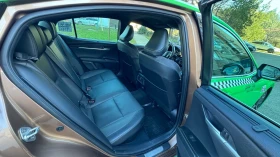 Toyota Camry 2.5H Luxuri, снимка 16