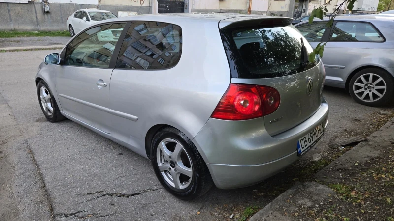 VW Golf 1.6 бензин продава се от собственик, снимка 5 - Автомобили и джипове - 47707258