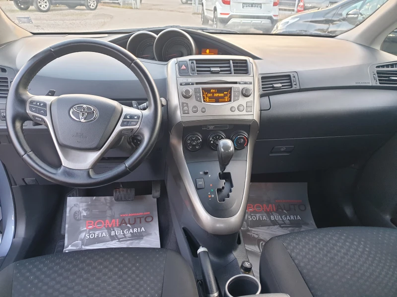 Toyota Verso 2.2D-150к* АВТОМАТИК* XENON* Klima* , снимка 8 - Автомобили и джипове - 48014743