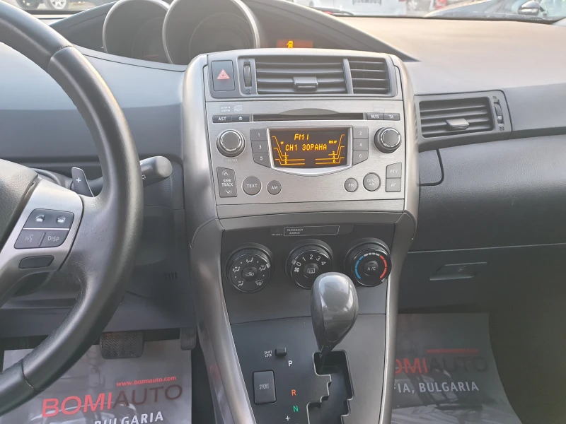 Toyota Verso 2.2D-150к* АВТОМАТИК* XENON* Klima* , снимка 9 - Автомобили и джипове - 48014743