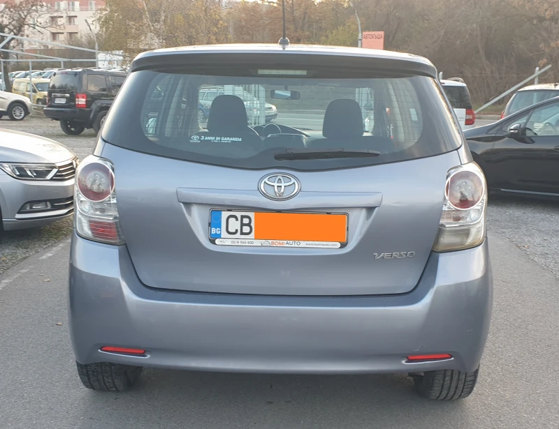 Toyota Verso 2.2D-150к* АВТОМАТИК* XENON* Klima* , снимка 5 - Автомобили и джипове - 48014743